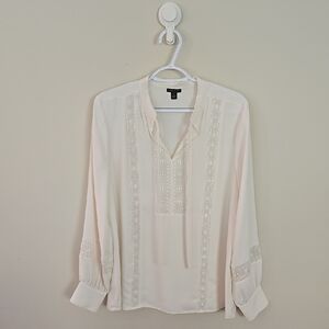 NWOT Ann Taylor Cream Blouse with Cuffed Sleeves and Mandarin Collar